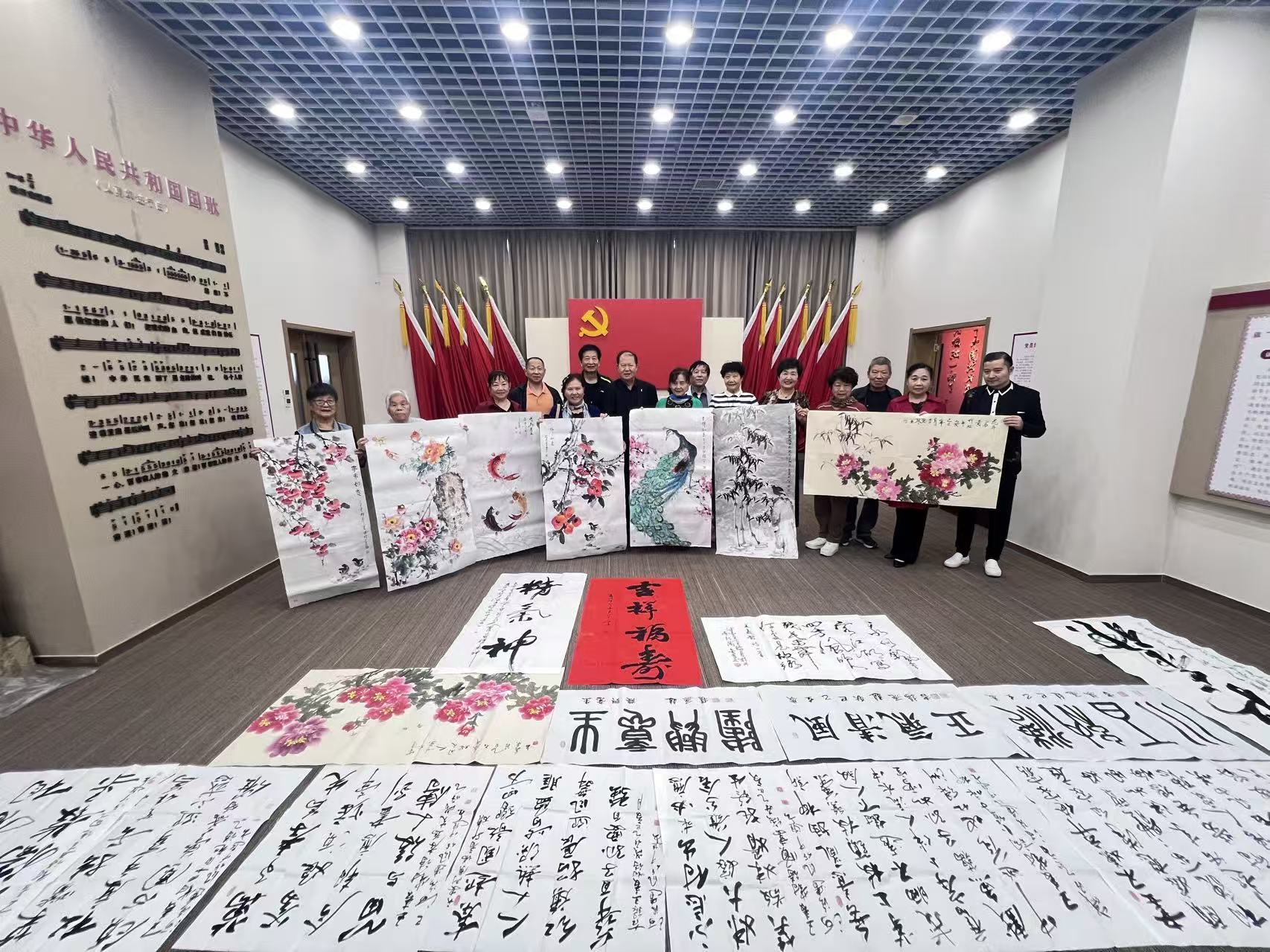 【翰墨丹青頌華誕】新蒲建設(shè)集團(tuán)與河南長(zhǎng)生書畫院舉辦國(guó)慶主題書畫筆會(huì)
